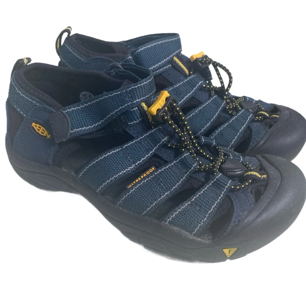 Kids KEEN Newport H2 Waterproof Sandals Navy‎ Blue Trail Hiking Closed Toe Sz 3